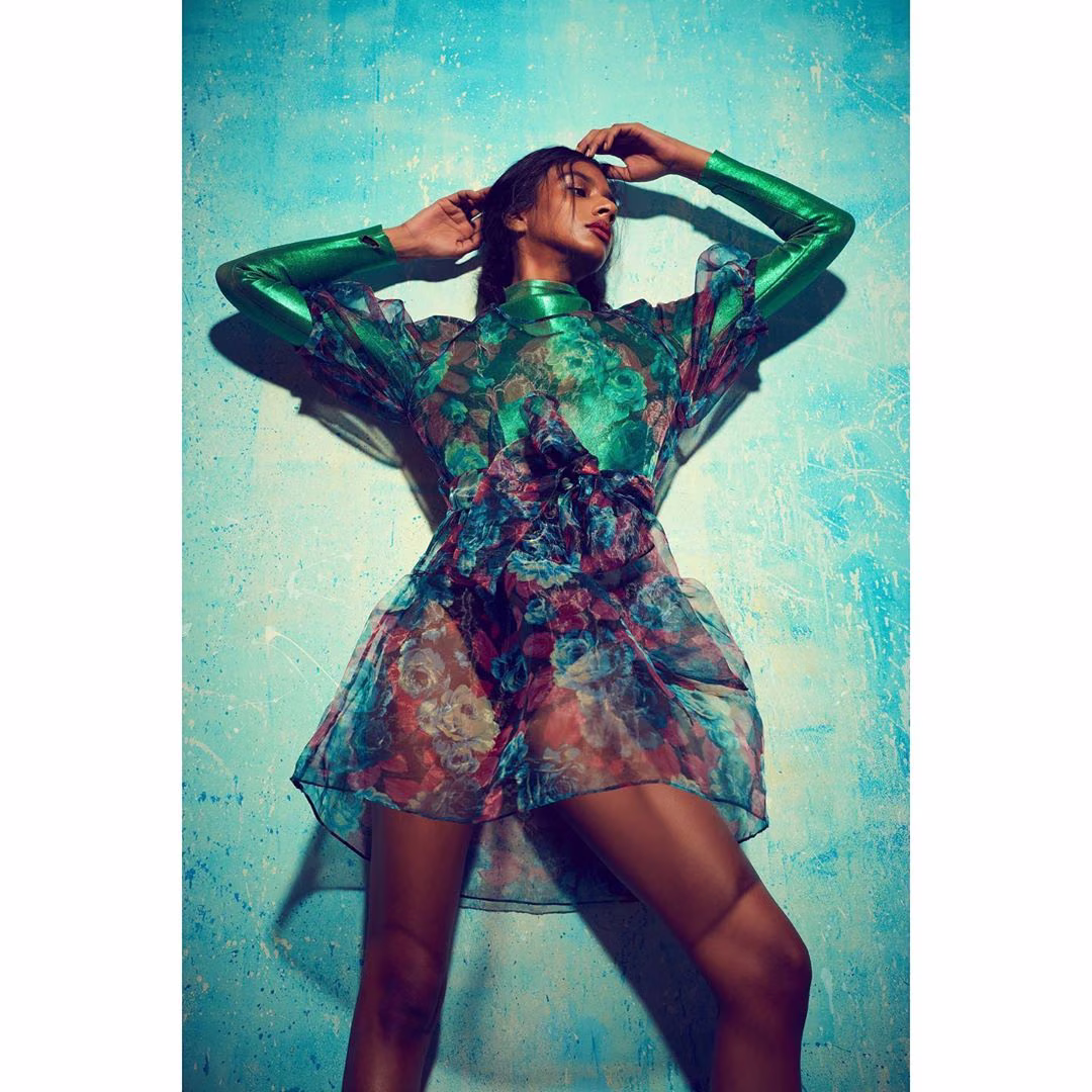 Aditi Anand — model portfolio photo 6 of 34