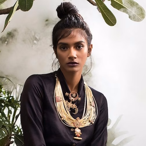 Aditi Anand — model portfolio photo 8 of 34
