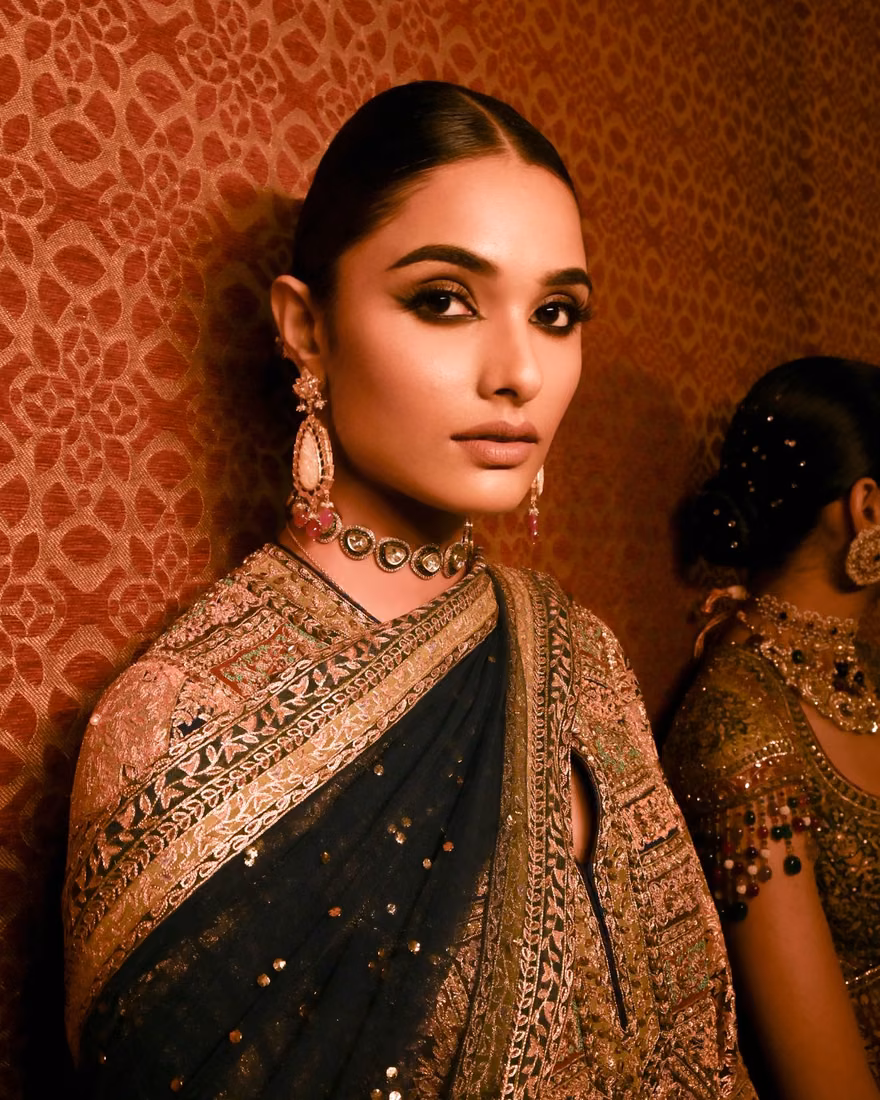 Mandeep — model portfolio photo 1 of 27