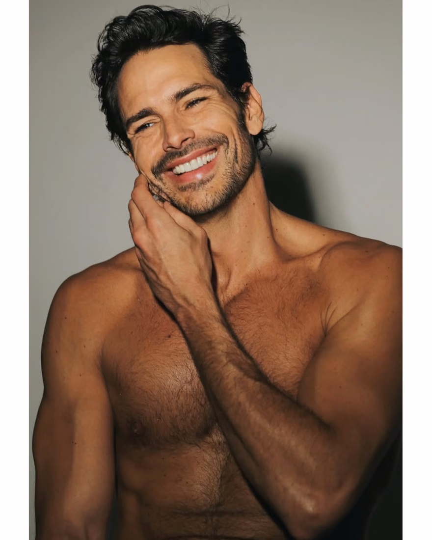 Bruno Amora (Brazil) — model portfolio photo 2 of 28