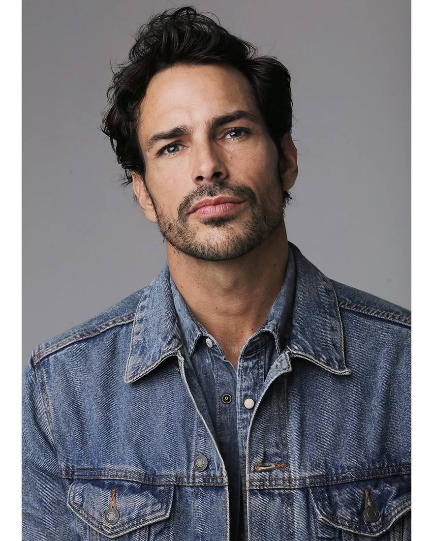 Bruno Amora (Brazil) — model portfolio photo 12 of 28