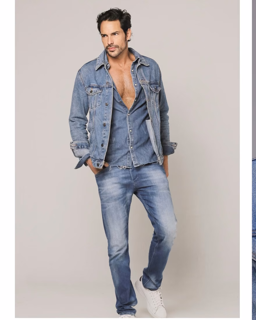 Bruno Amora (Brazil) — model portfolio photo 4 of 28