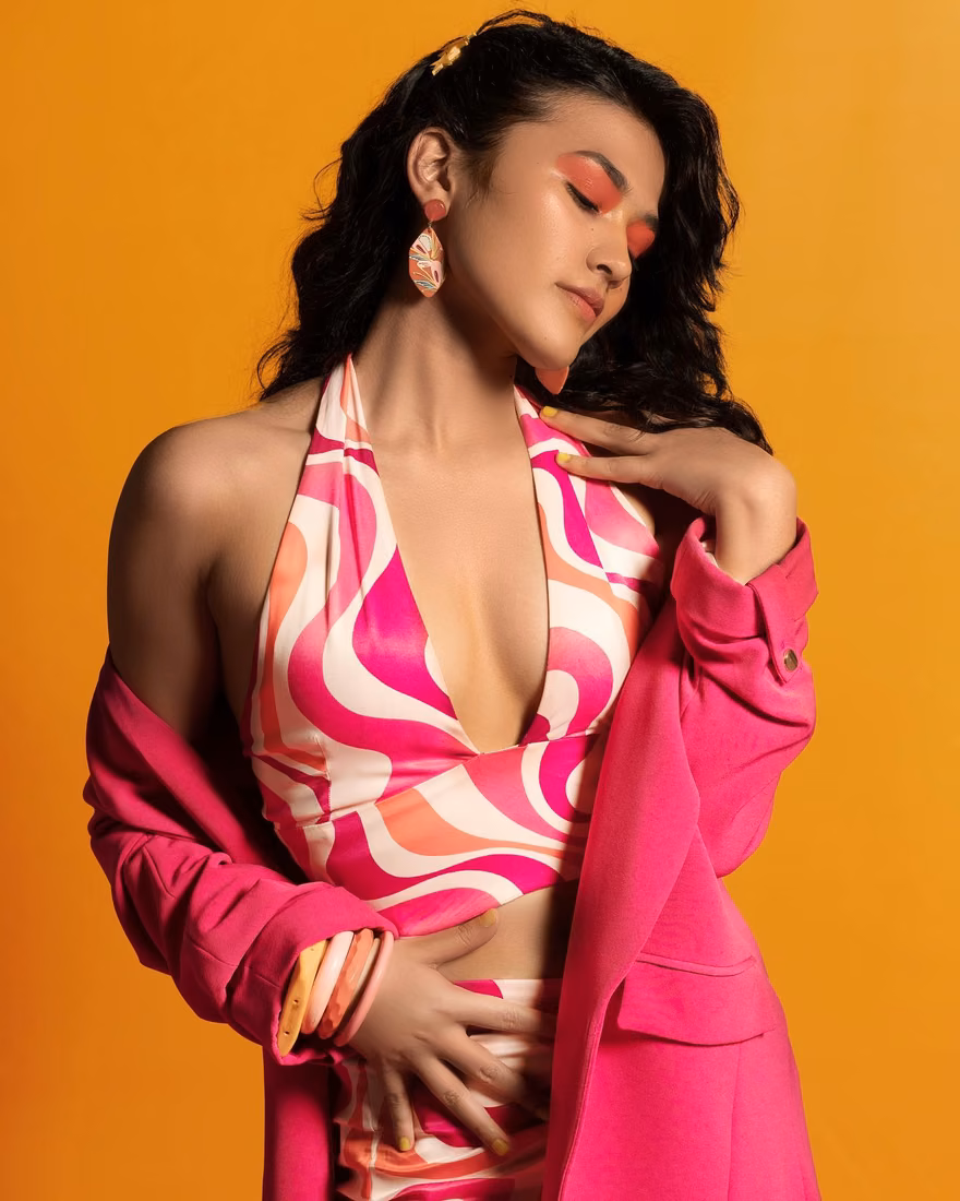 Samriddhi — model portfolio photo 7 of 11